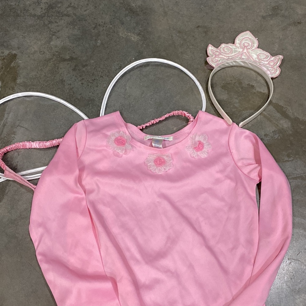 Pottery Barn kids butterfly princess costume - Picture 2 of 3
